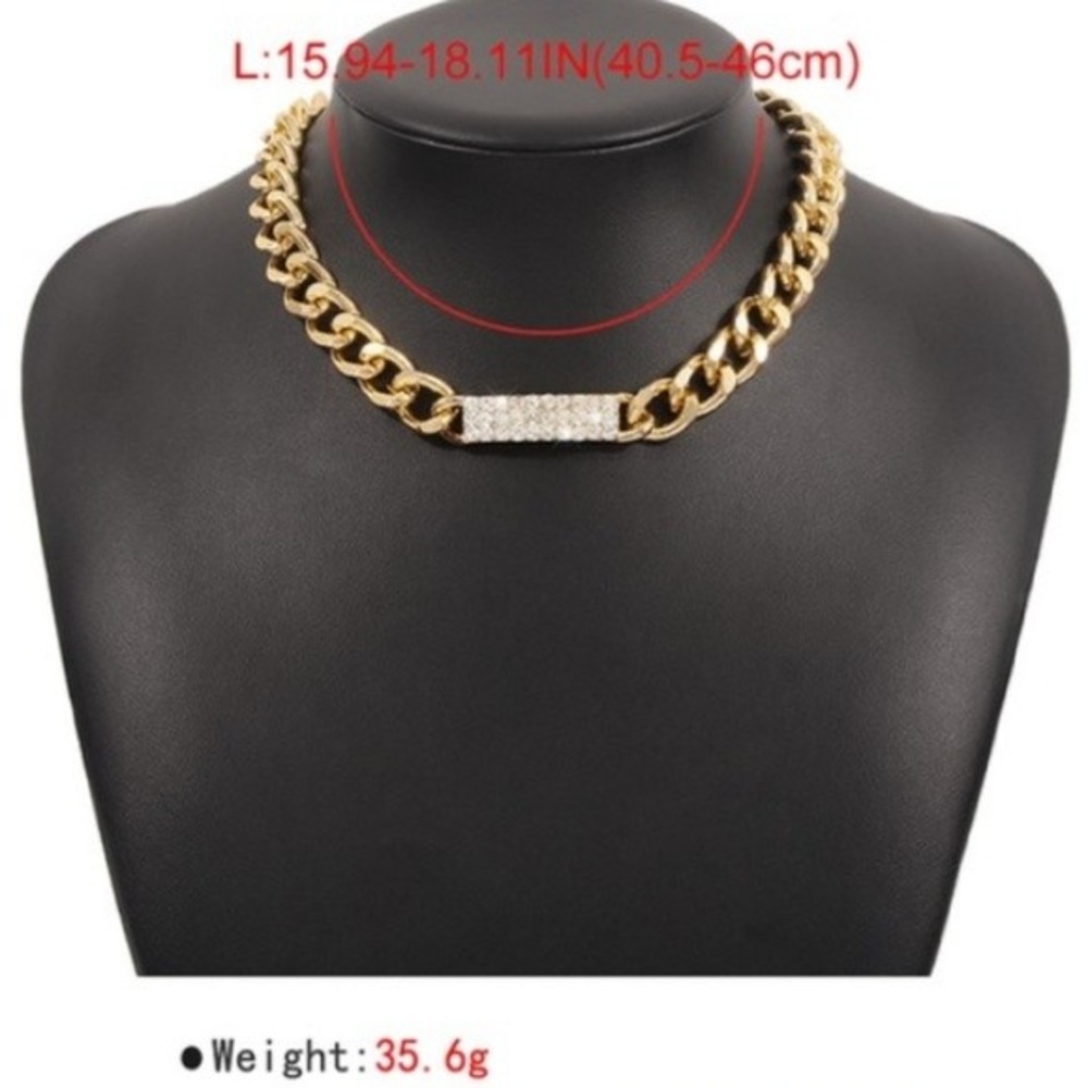 💗Square Rhinestone Pendent Choker! - Picture 3 of 5